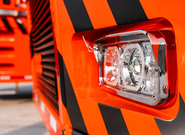 Fine details heavy machinery